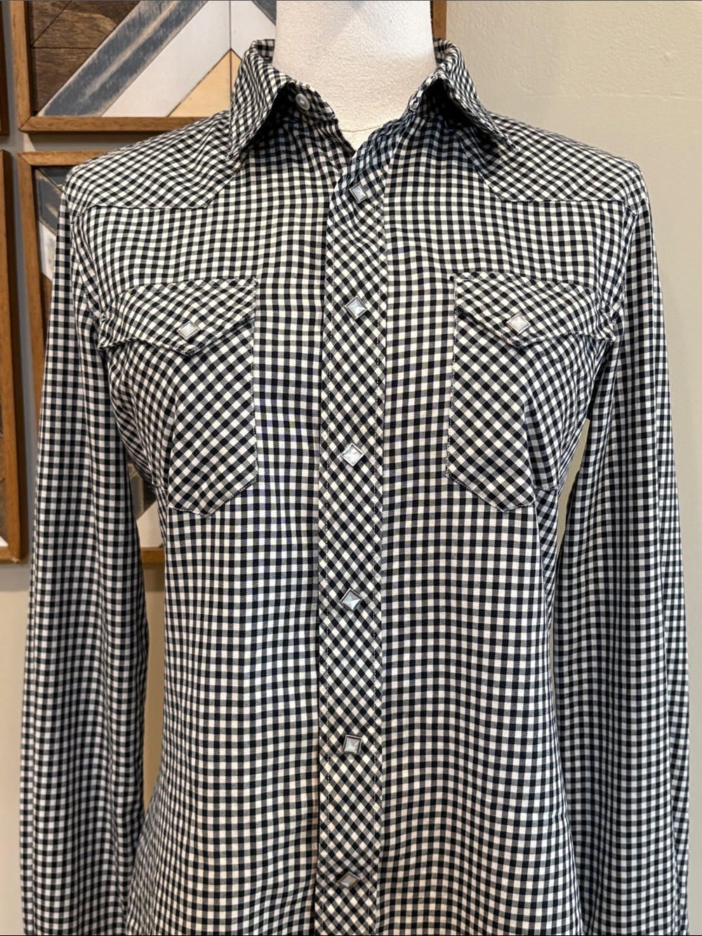 Ralph Lauren Black and White Gingham Button-Down Shirt - Picture 4 of 15